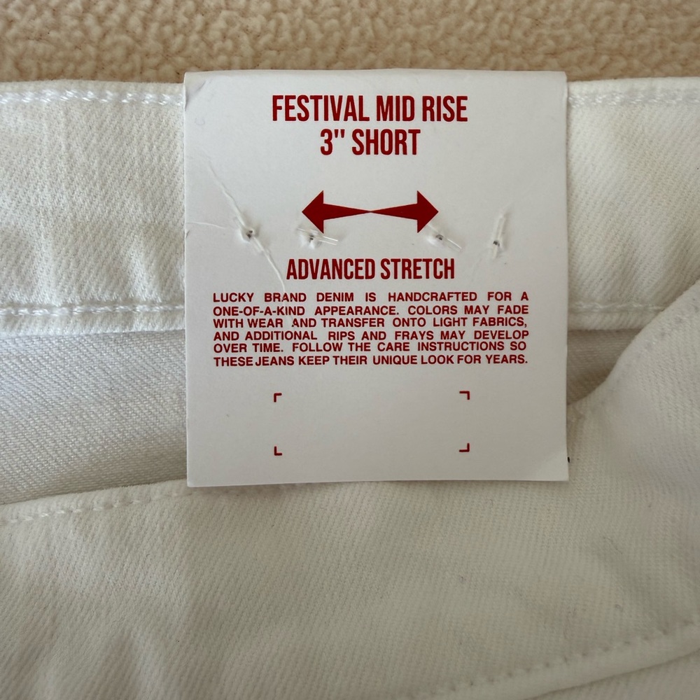 Lucky Brand Women's White Jean Shorts Size 16/33 - Picture 3 of 8